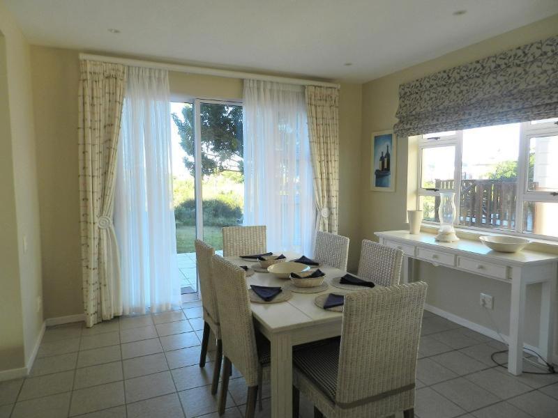 Lodge 93 Mossel Bay Extérieur photo